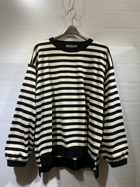 韓國🇰🇷黑色/米白色橫間針織衫