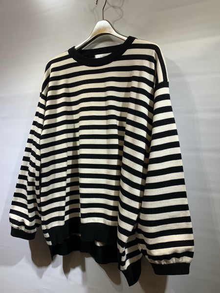 韓國🇰🇷黑色/米白色橫間針織衫