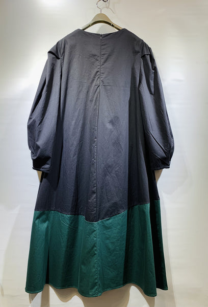 日本🇯🇵黑色中袖拼綠色腳布料one piece