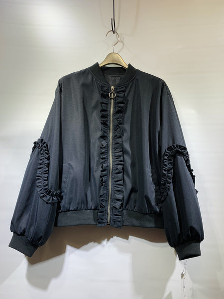 日本🇯🇵黑色ruffles邊位軍褸款外套