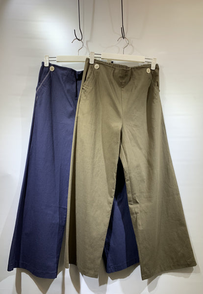 日本🇯🇵藍色/卡其綠薄料直筒褲（有彈性）