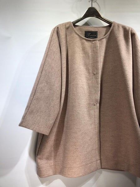 日本🇯🇵淺粉紅色絨料外套