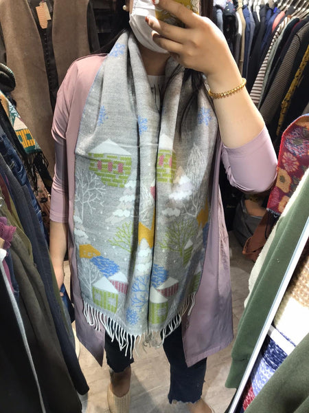 日本🇯🇵深灰色/淺灰色/綠色雪花❄️頸巾 - 深灰色